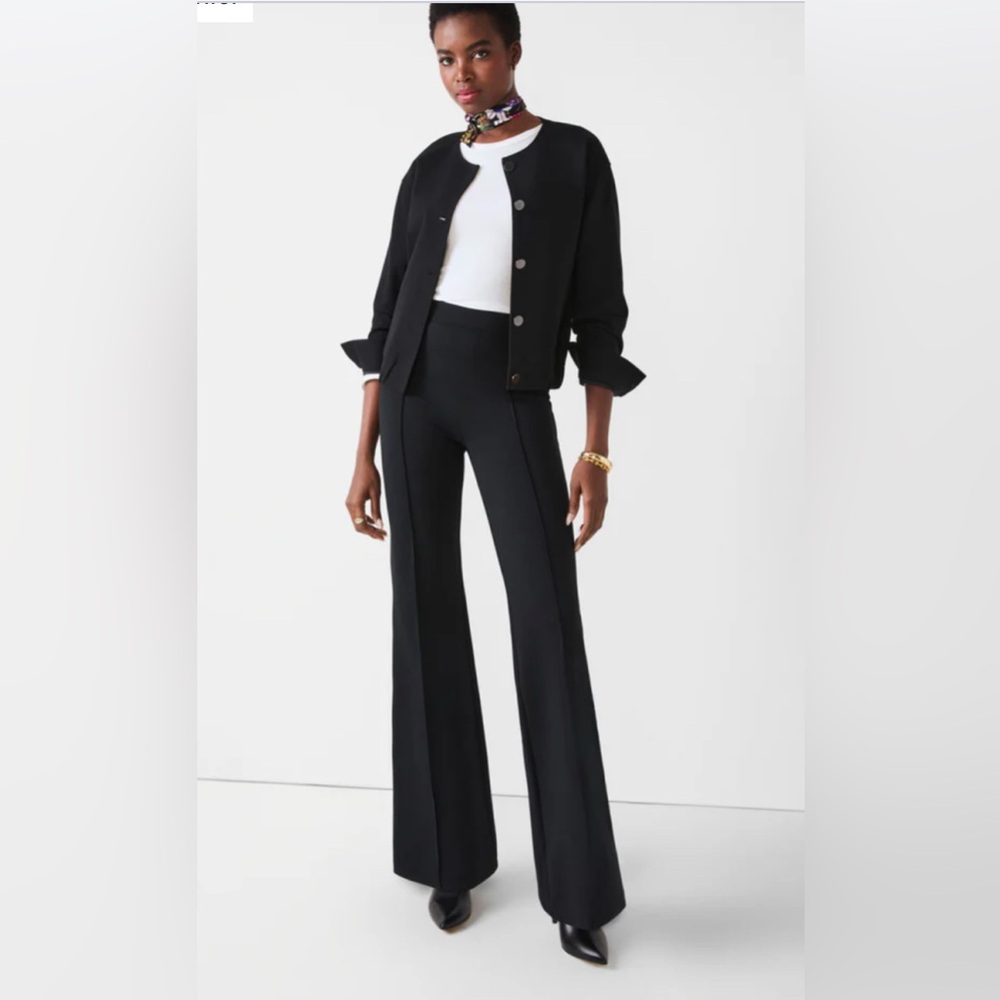 SPANXsupersmooth™ PerfectFit Ponte Flare Pant
Size 1X